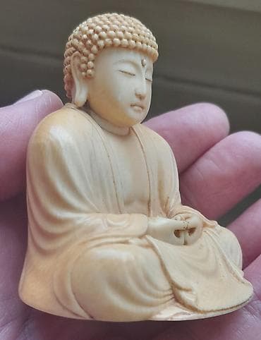 polovne masine i alati: Japanska slonovaca rezbarija – škola Tokio, majstor Yoshiyuki (oko — 9