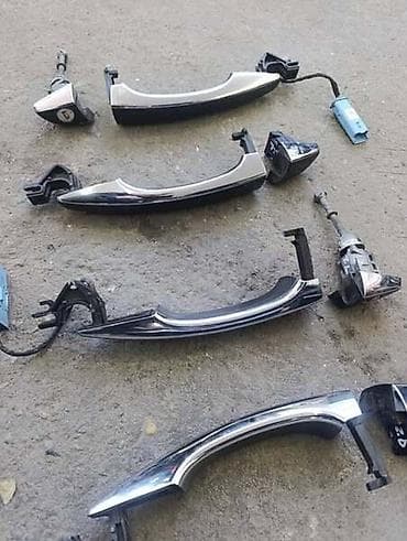 KVAKE VRATA ZA EXCLUSIV ZA CITROEN C4 PICASSO OD 2013. DO 2021. GOD na lalafo.rs KVAKE VRATA ZA EXCLUSIV ZA CITROEN C4 PICASSO OD 2013. DO 2021. GOD