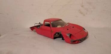 Burago Ferrari 1:24 Italy,za delove — 1