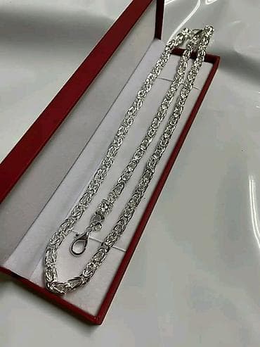 prada torbica cena: Ogrlica+narukvica
Cena:2800 din 
💋 — 2