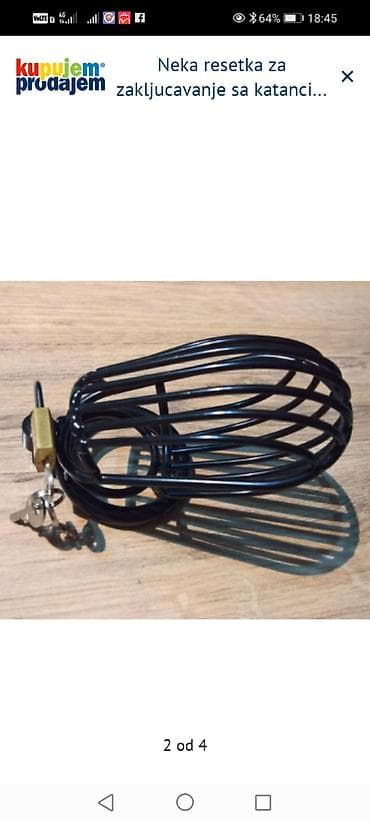 vreca za patike: Metalna zaštitna korpa sa katancem i dva ključa. - Materijal: čelična — 2