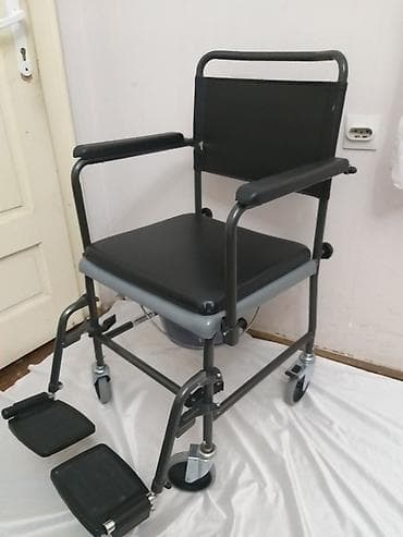 mali psi na poklon nis: Invalidska kolica — 8