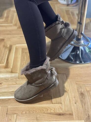 Loafers: High boots — 1