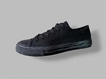 Crne platnene patike – niskog profila - Klasičan dizajn sa 6 rupica