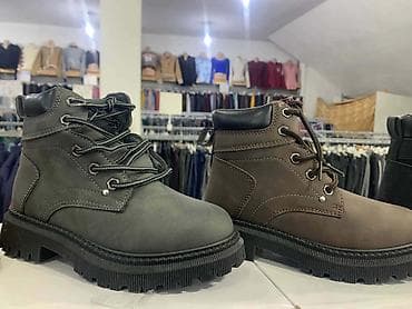 Čizme: Decije cizme.25-35.Cena 2400 din — 4