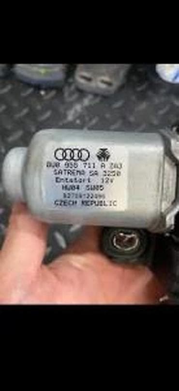 audi q7 akumulator: AUDI Q3 DELOVI MOTOR ZADNJEG BRISACA 8U0955711A | Audi a1  a3 a4 a5 — 2