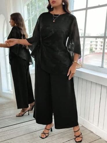 kompleti za žene: Cena 2900din Vel 0XL,1XL,2XL,3XL,4XL Poručuje se,isporuka za nedelju — 18