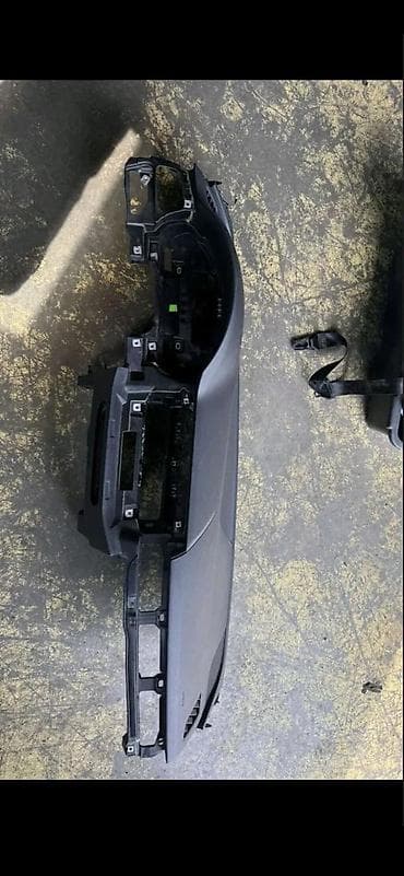 moj auto: AUDI A4 B9 0 TABLA AIR BAG | Audi delovi ALTINA ZEMUN polovni — 1