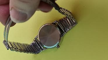 poklon za kuma: Ručni sat Berlinger, klasičnog dizajna. - Okruglo kućište sa belim — 5