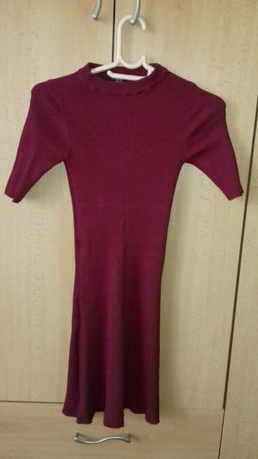 Dresses: Bershka XS, color - Burgundy, Short sleeves — 1