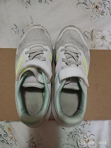 decije kabanice waikiki: Adidas dečije ženske patike sa čičak trakama i pertlama, Cloudfoam — 3