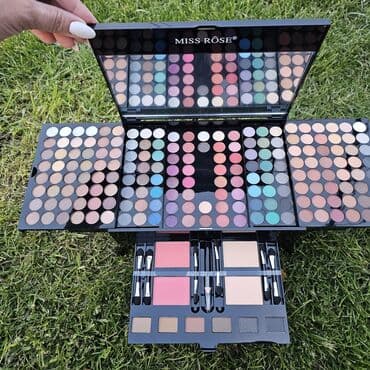 muller kofer sa šminkom: 🌺 miss rose kofer 🌺 🥰 pun kofer sa šminkom🥰 🌺set sadrži : 🌺 180 boja — 2