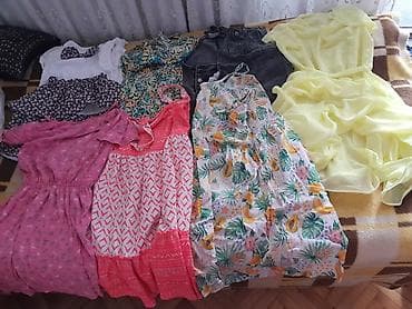 velicine kacketa: Lot letnje garderobe za devojčice – različiti komadi i dezени Sadržaj — 7