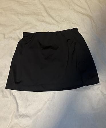 suknja pun krug: H&M Divided mini suknja – crna - Model: mini suknja ravnog kroja — 1