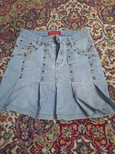 patika sandala: Ženska teksas mini suknja sa nitnama - Materijal: svetlo plavi denim — 1