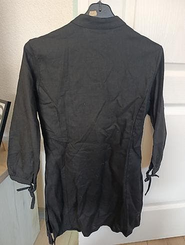 Lične stvari: Crna ženska košulja/bluza sa dugmićima spreda i ukrasnim — 2