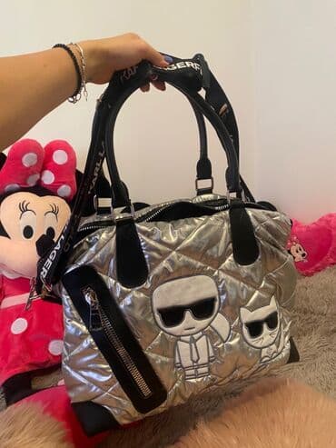 karl lagerfeld sorc: Karl predobra torba snizena 2500 din — 1