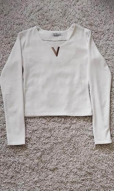 Venčanice i aksesoari: Dzemperi/rolke M . Sve je kao novo, nesto noseno jednom, nesto samo — 2