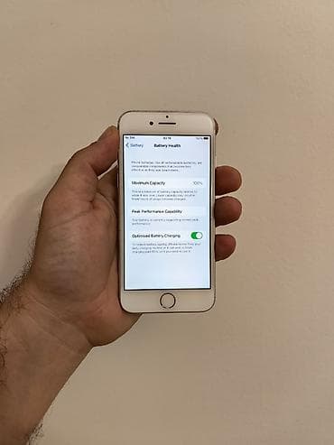 punjac za iphone cena: Iphone 7 beli sim free icloud free, sa 128 gb memorije. Telefon je ok — 5