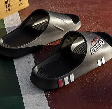 obuća bata novi sad: Sportske papuče – crne, broj 42-43 - Dizajn: klizne papuče — 2