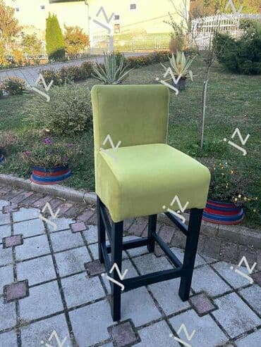Chairs: 44e — 3