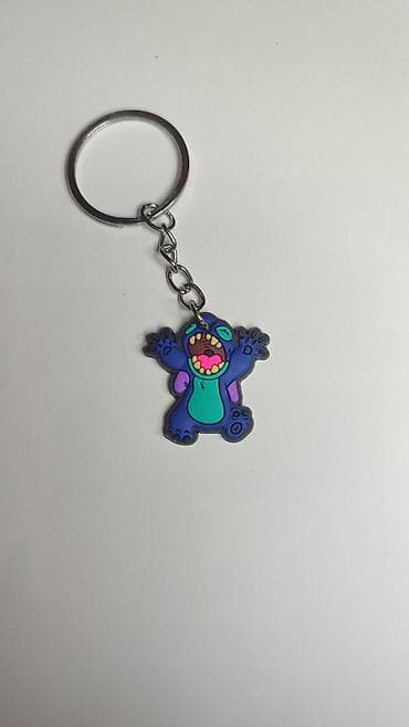 Kaiševi: Privjesak za ključeve – lik plavog crtanim stilom - Materijal: mekani — 1