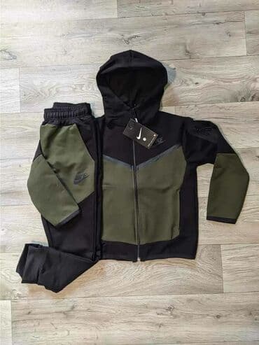 Women's Clothing: S m l xl xxl
3000 din 💦 — 10
