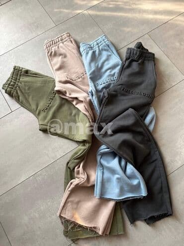 komplet pantalone i sako za zene: New,,ＦＵＬＬ ＢＬＯＷＮ’’Tracksuit Velicine:S M L XL Model Dostupan U Crnoj — 1