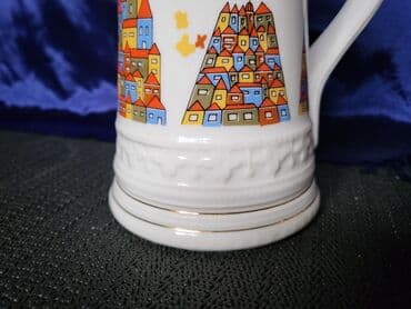 jelen pivo krigla: Krigla nova Zajecar porcelan 70te. Nova krigla,sve na njoj odsjaj od — 8