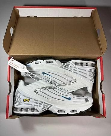 nike air zoom pegasus 41: A klasa TN
Cena 6100din
od 41 do 46
PS✨ — 3