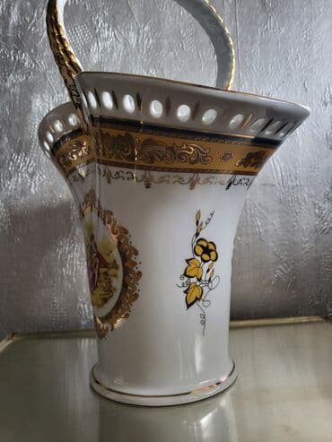 pepco korpa za voce: Vaza,korpa nova vintaz Lordshade porcelan. Perfektan profesionalni — 19
