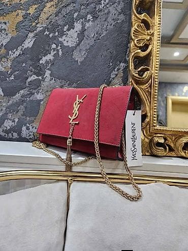 Sweatpants: Elegantna ženska torbica sa lančanim kaišem - Model: klasična — 1