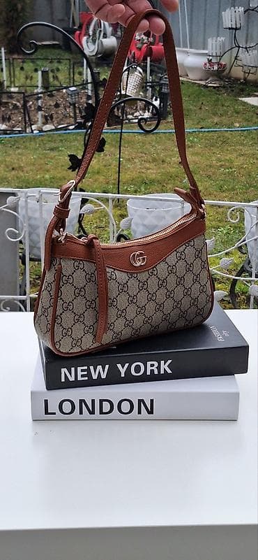 torbe za plazu: 3400 din — 2