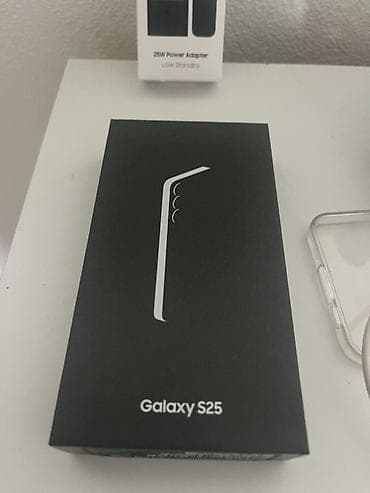 Samsung Galaxy S25 – originalno pakovanje - Model: Galaxy S25 (oznaka