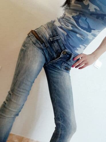 tom tailor polo majice: Farmerke Tom Tailor,nive
Vel.s.ima puno elastina,slims.Raspridaja — 3