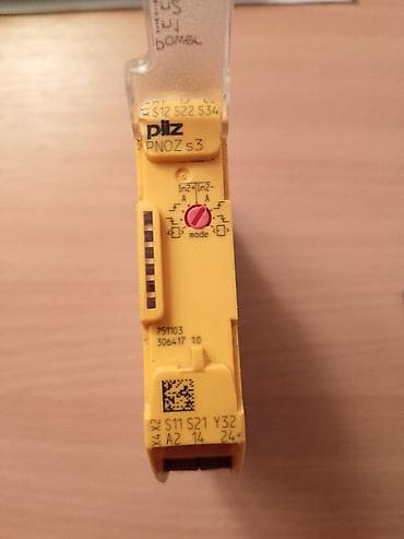 Auto-delovi: Pilz PNOZ s3 – sigurnosni relej (Made in Germany) - Model: PNOZ s3 C — 2