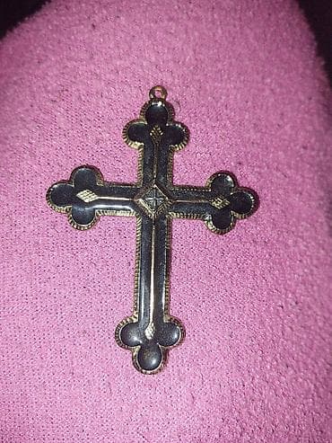 Ureznice: Privjesak u obliku krsta kopstki krst - Materijal: metalna osnova u na lalafo.rs — 1 Ureznice: Privjesak u obliku krsta kopstki krst - Materijal: metalna osnova u — 1