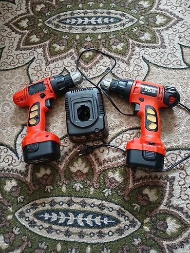 Set: Black+Decker akumulatorske bušilice/odvijači + punjač Opis: -
