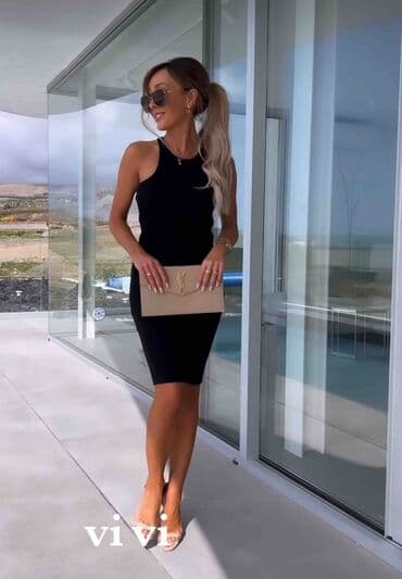 novogodisnje haljine za devojcice: Haljina: 1600 dinara
2 kom= 2100 dinara — 2