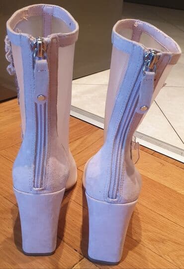batch kod parfem: Ankle boots, 37.5 — 7