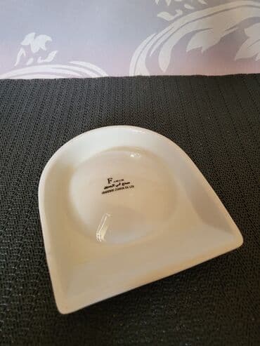 porcelanske solje za caj: Pepeljara, bоја - Šareno, Novo — 9