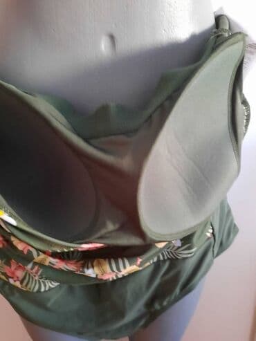 Kupaci Janina 56/58 Novo poliiester elastin sirina grudi 80-90 duzina — 3