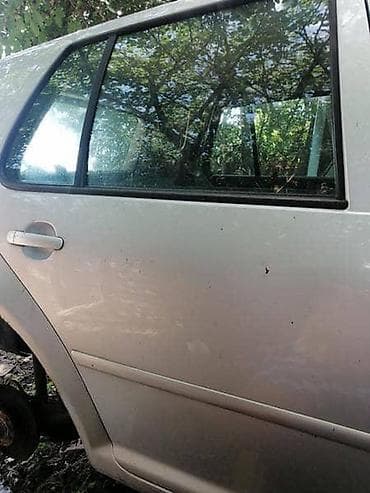 auto sirene 12v: VRATA ZA VOLKSWAGEN GOLF 4 | Vrata Golf4 Delovi Golf 4 — 4