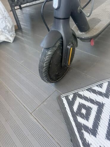 lidl sup daska: Električni trotinet – gradski model - Boja: crna, sa plavim detaljima — 4