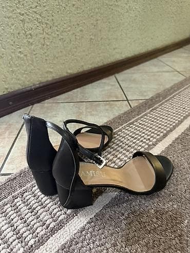 kozne elegantne sandale: Ženske sandale AMISU – crne - Model: elegantne otvorene sandale sa — 2