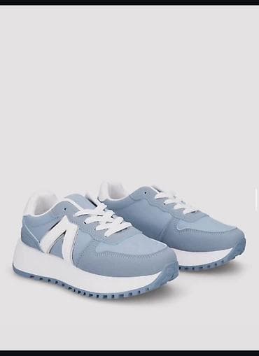 philipp plein patike original: Patike za svaki dan – plavo‑bele - Dizajn: niskoprofilne patike u — 1