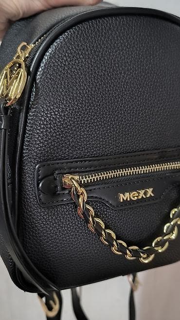 Satovi: MEXX mini ranac – crni - Materijal: kvalitetna eko koža sa teksturom — 3