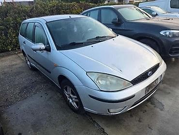 ford focus c max style: FORD FOCUS 2004. GOD. - KOMPLETAN AUTO U DELOVIMA | AUTO DELOVI RS — 1