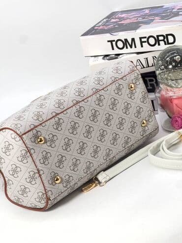 ccc kožne tašne: Tasne 
pk — 10