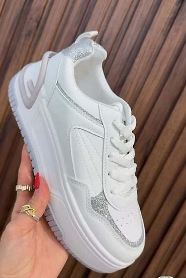 gesove patike: Brojevi
36-41
2500 din 
OR💥 — 3